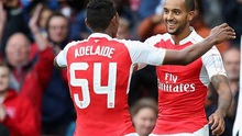 Arsenal 1-0 Wolfsburg: Theo Walcott ghi bàn, Arsenal vô địch Emirates Cup